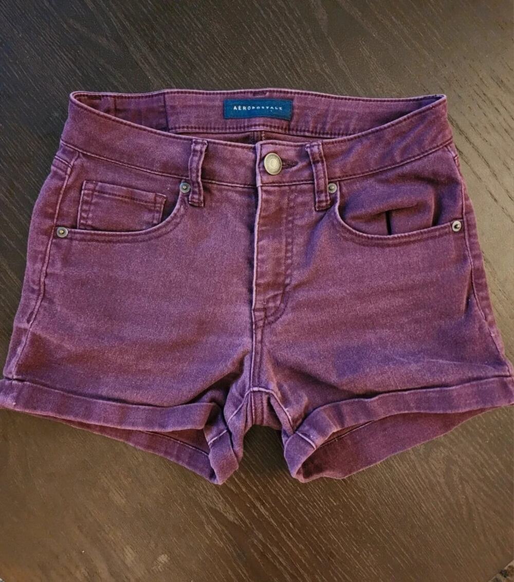 Aeropostale 2018 High Waisted Midi Shorts Size 4